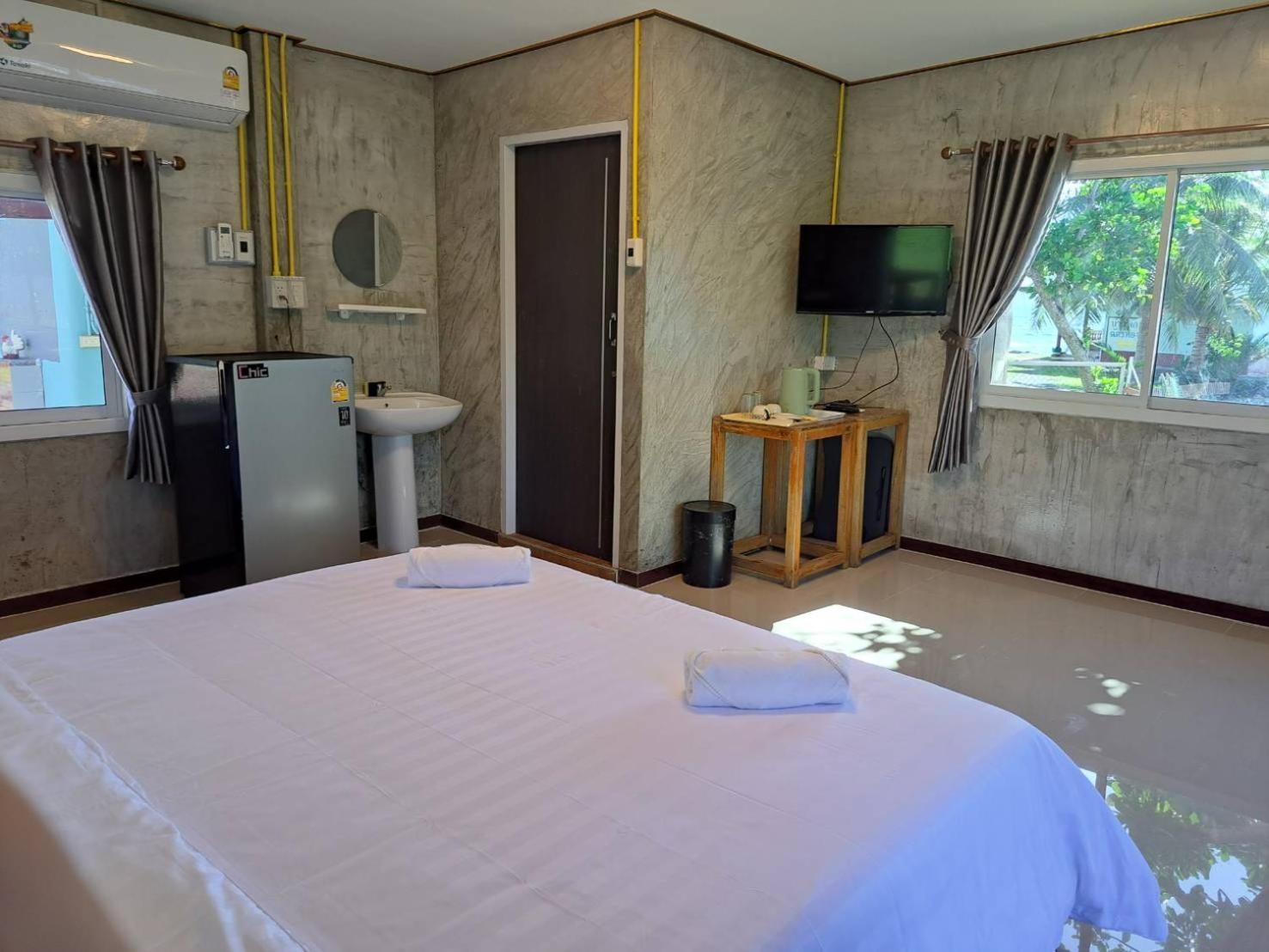 Lomtalay Resort Trat Laem Ngop Экстерьер фото
