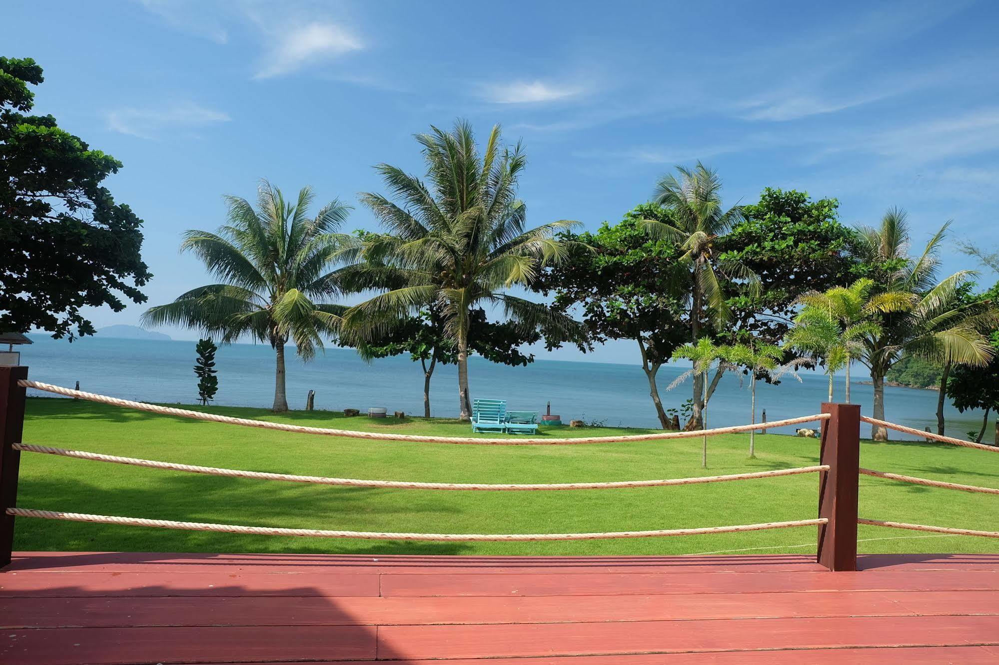 Lomtalay Resort Trat Laem Ngop Экстерьер фото