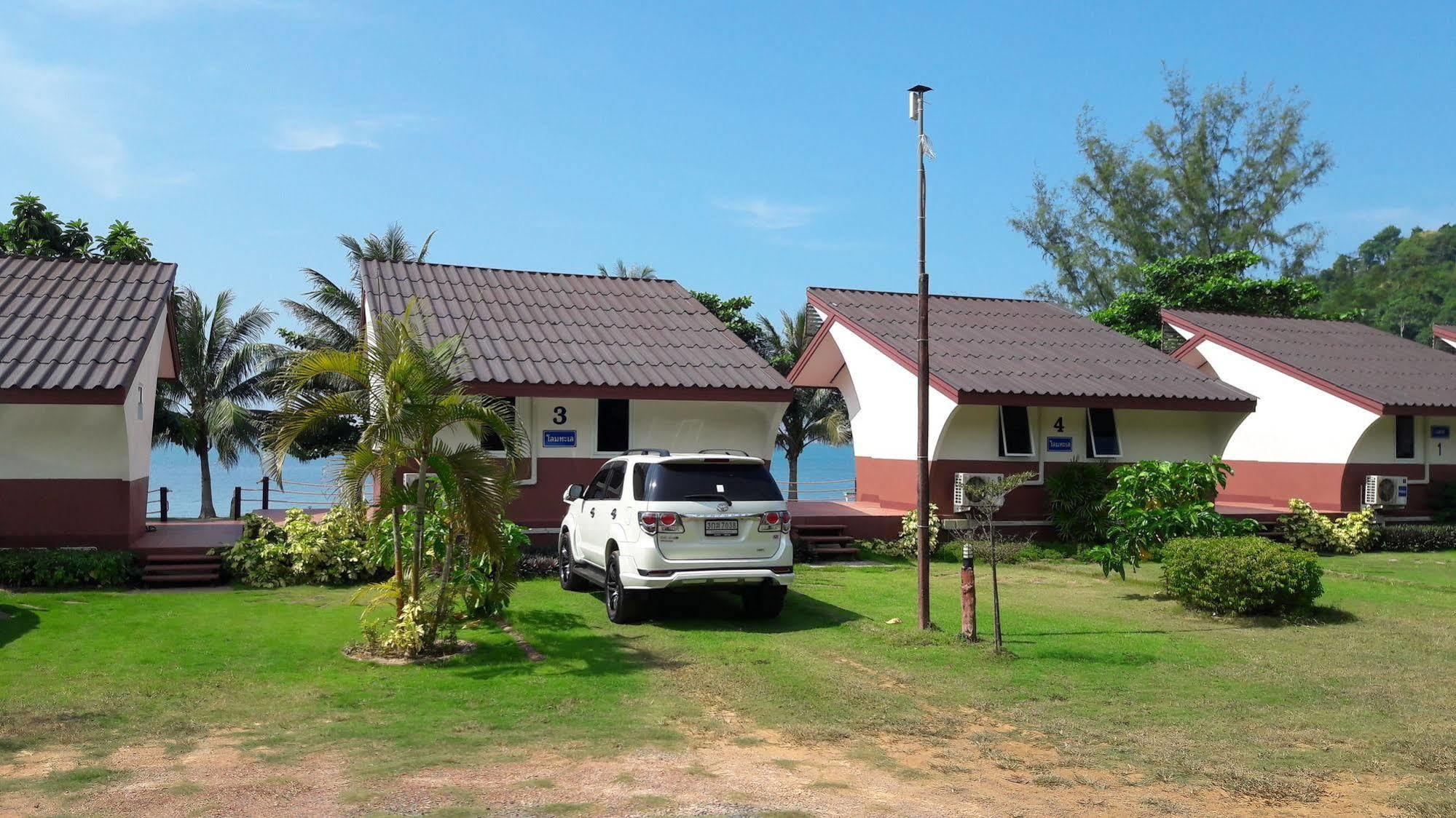 Lomtalay Resort Trat Laem Ngop Экстерьер фото