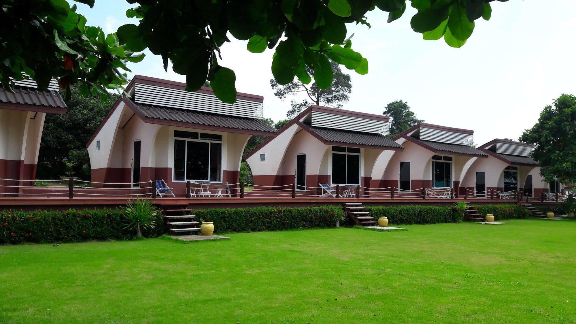 Lomtalay Resort Trat Laem Ngop Экстерьер фото